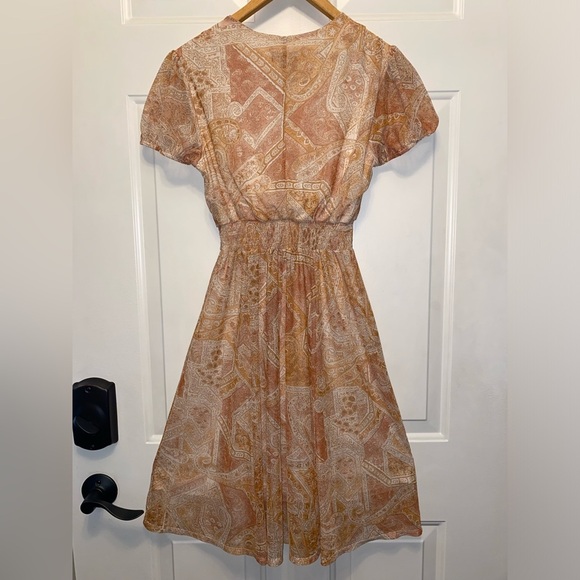 Kate & Lily Dress Short Sleeve Sheer Paisley over Cream Lining Size 4P - Picture 2 of 12